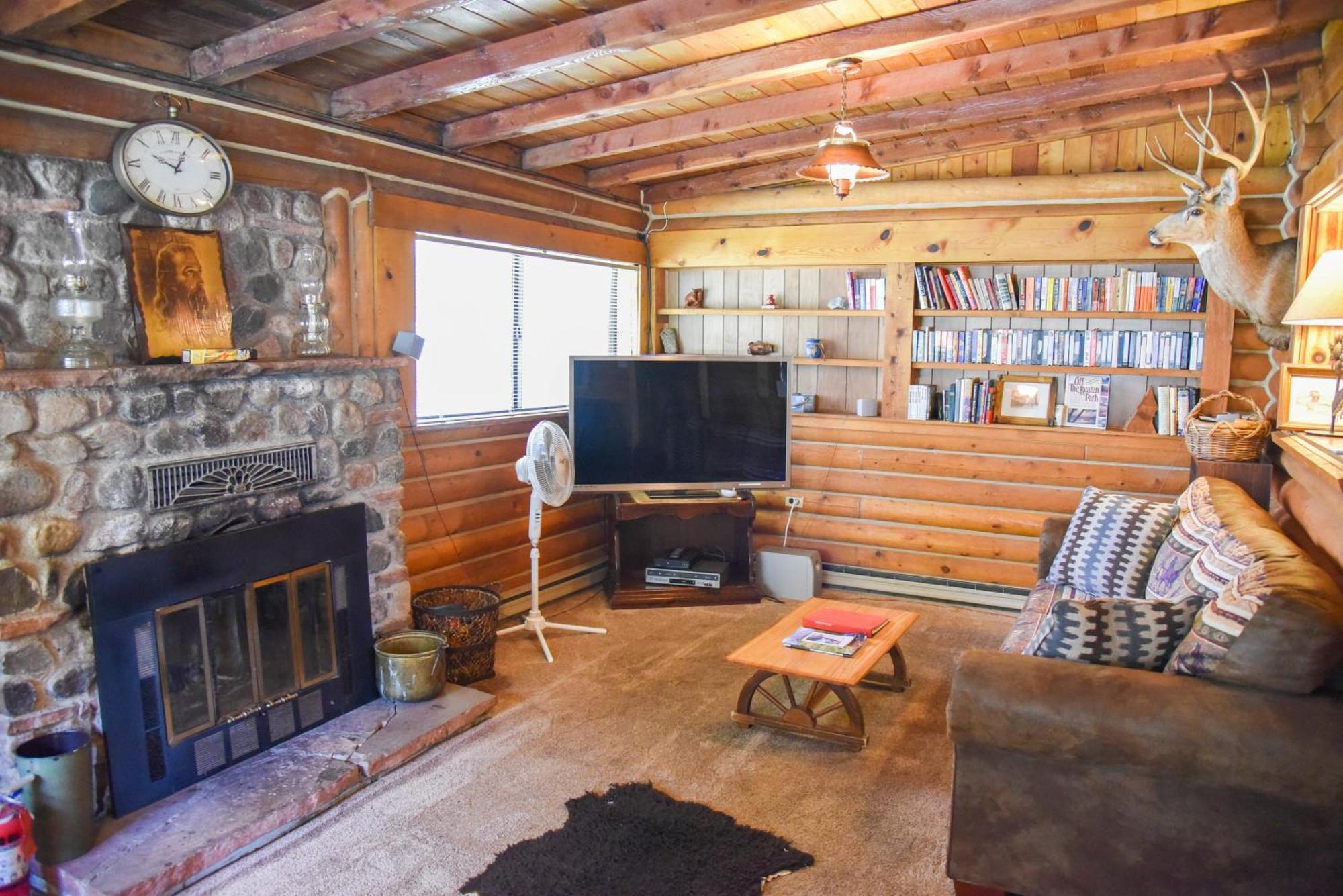 Bear Bait Cabin In Upper Valley With High Speed Wifi Ред Ривър Екстериор снимка