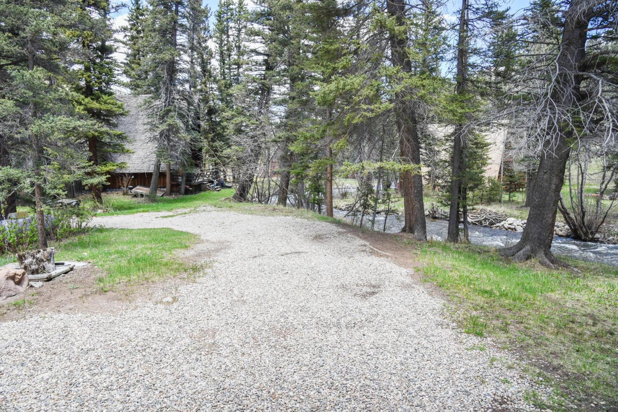 Bear Bait Cabin In Upper Valley With High Speed Wifi Ред Ривър Екстериор снимка